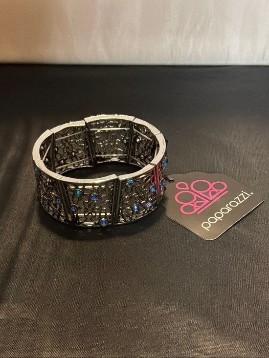 paparazzi Jewelry - paparazzi Gunmetal Filigree Bracelet with Blue Accents